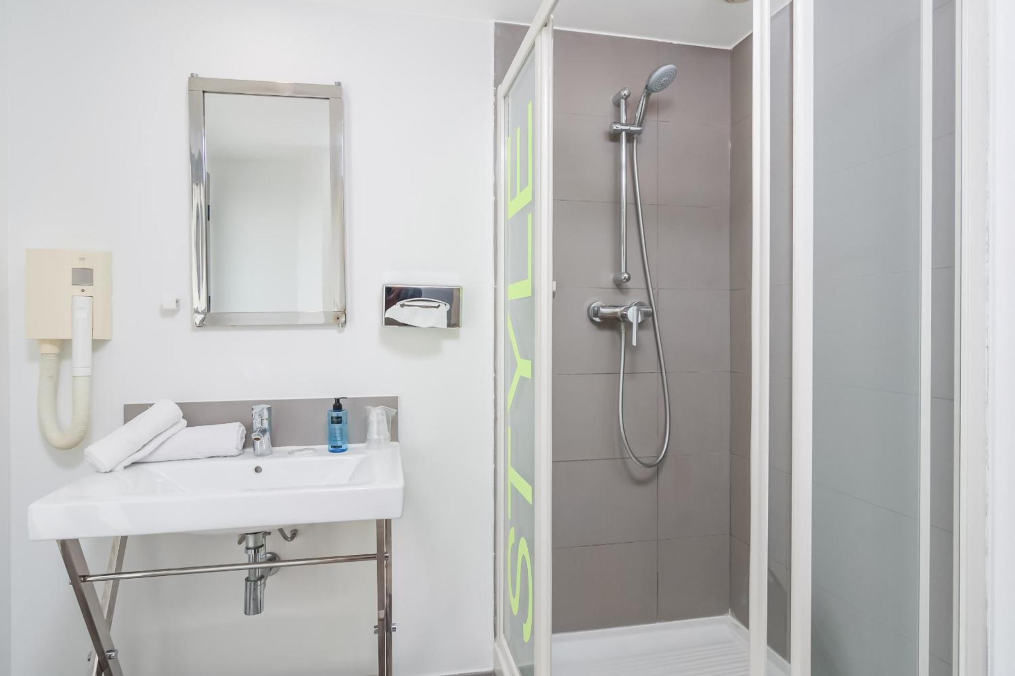 Urban Riviera Juan Les Pins - Queen Room 외부 사진